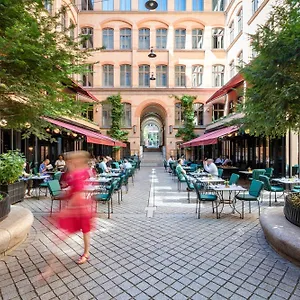 Tortue - Schoener Als Fantasie Hotell